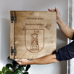 Holzbuch XXL mit 50 weiße Kartonblätter beidseitig klappbar